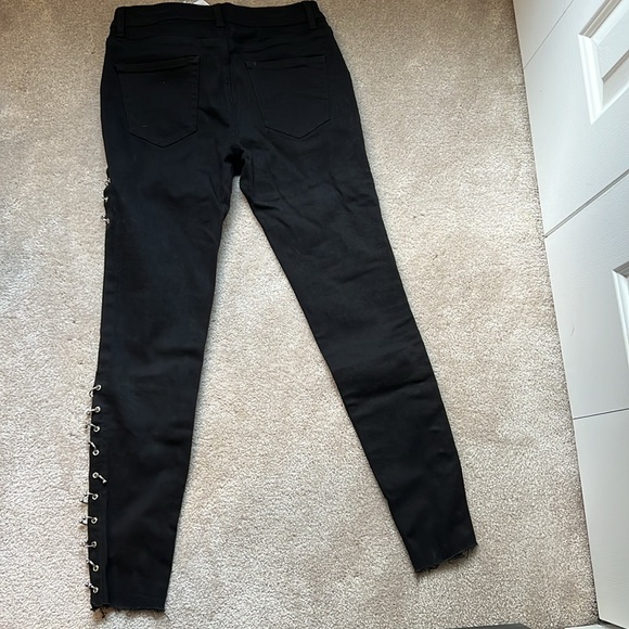 Never worn tags on! Christine Ballack signature stretch jeans - Picture 3 of 3